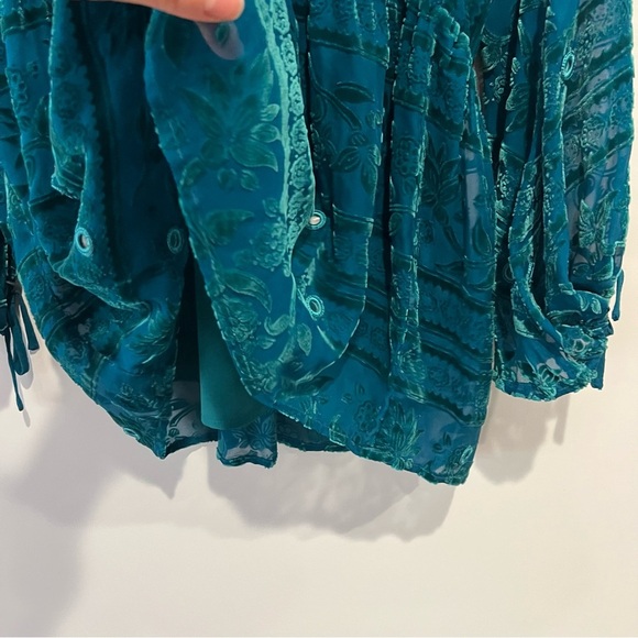 For Love & Lemons J'adore Velvet Long Sleeve Mini Dress in Emerald - Picture 5 of 12